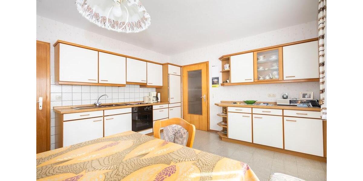 Erdgeschoßwohnung Ringgau - 3 Zimmer, 83 m&sup2;, 700&euro; | Angebot:23871356