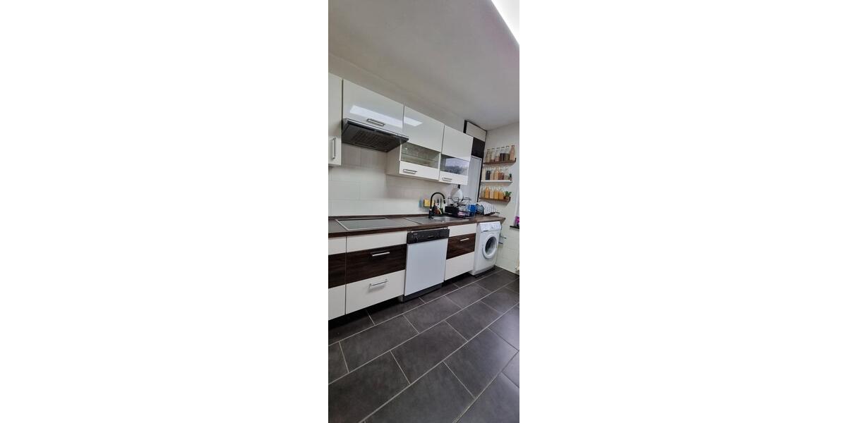 Etagenwohnung Wenden - 4 Zimmer, 86 m&sup2;, 750&euro; | Angebot:25105180