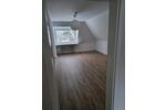 Dachgeschoßwohnung Husum - 3 Zimmer, 80 m&sup2;, 1.200&euro; | Angebot:24703737