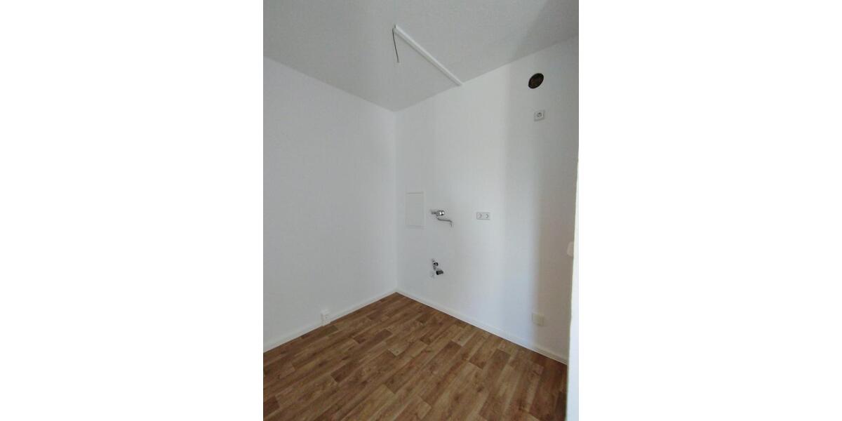 Dachgeschoßwohnung Annaberg-Buchholz Buchholz - 3 Zimmer, 66 m&sup2;, 389&euro; | Angebot:23280054