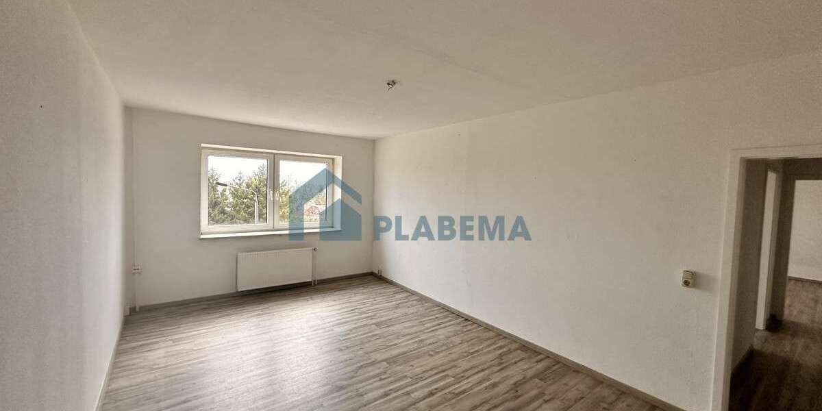 Etagenwohnung Lübz Ruthen - 4 Zimmer, 85 m&sup2;, 655&euro; | Angebot:26595879