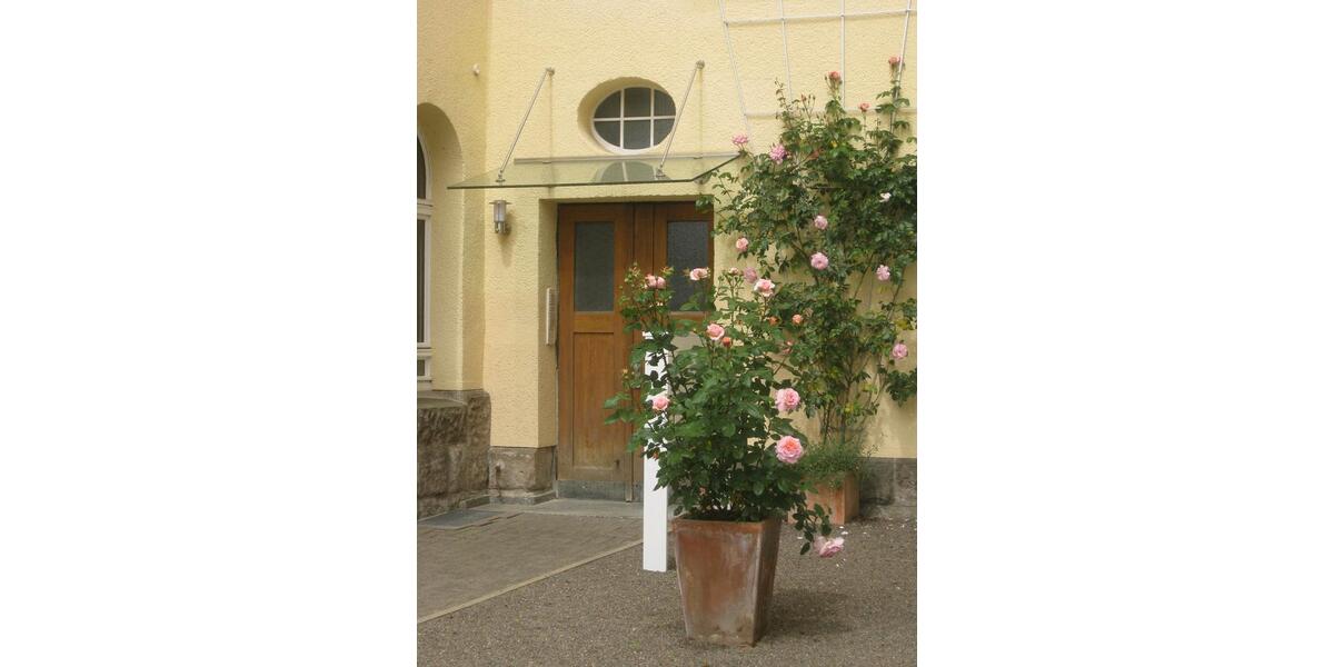 Etagenwohnung Eschwege - 2 Zimmer, 75 m&sup2;, 560&euro; | Angebot:26254524