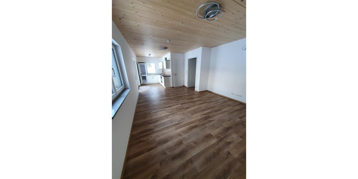 Erdgeschoßwohnung Grainet - 3 Zimmer, 90 m&sup2;, 900&euro; | Angebot:25840216