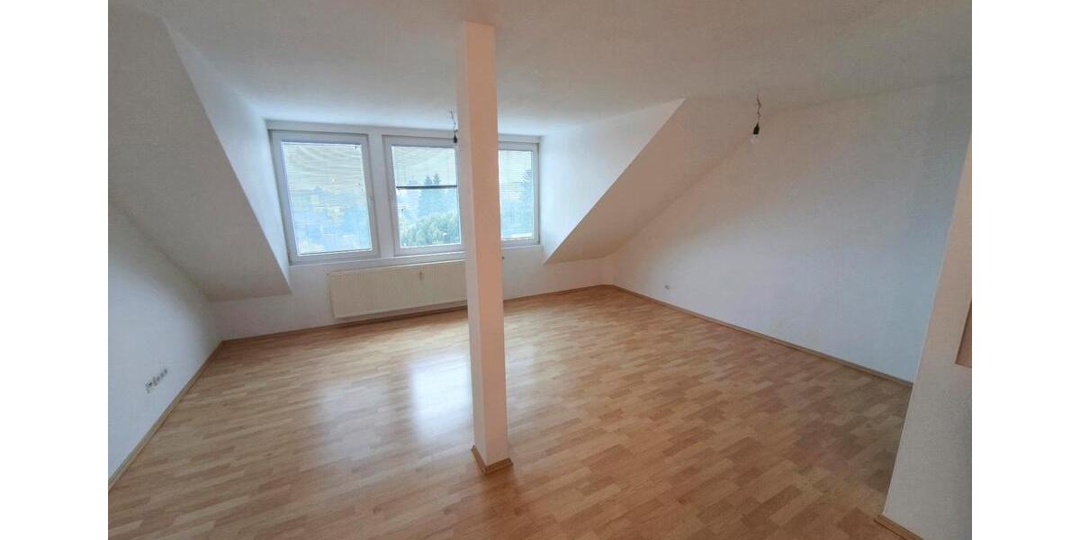 Düren - renovierte teilmöblierte 2 Zimmer Wohnung zu vermieten 1 zimmer