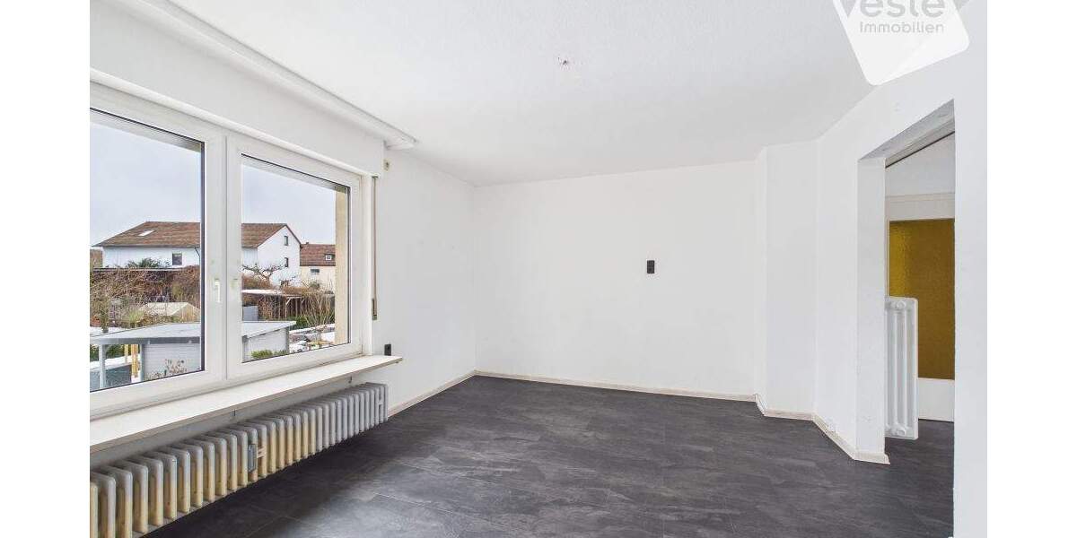 Etagenwohnung Ebersdorf b.Coburg Ebersdorf - 4 Zimmer, 125 m&sup2;, 720&euro; | Angebot:24821105