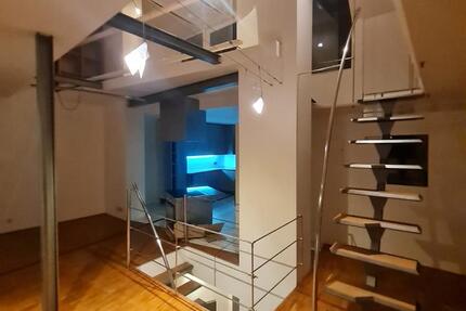 Wohnung Köln Mülheim - 3 Zimmer, 130 m&sup2;, 1.675&euro; | Angebot:26423185