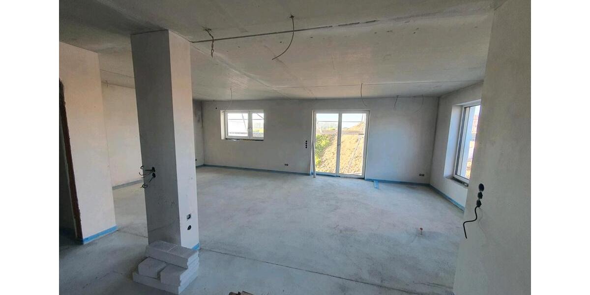 Doppelhaushälfte Regensburg Brandlberg - 5.5 Zimmer, 150 m&sup2;, 2.760&euro; | Angebot:26278685