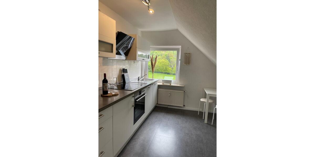 Dachgeschoßwohnung Bad Pyrmont - 2 Zimmer, 50 m&sup2;, 890&euro; | Angebot:26031893