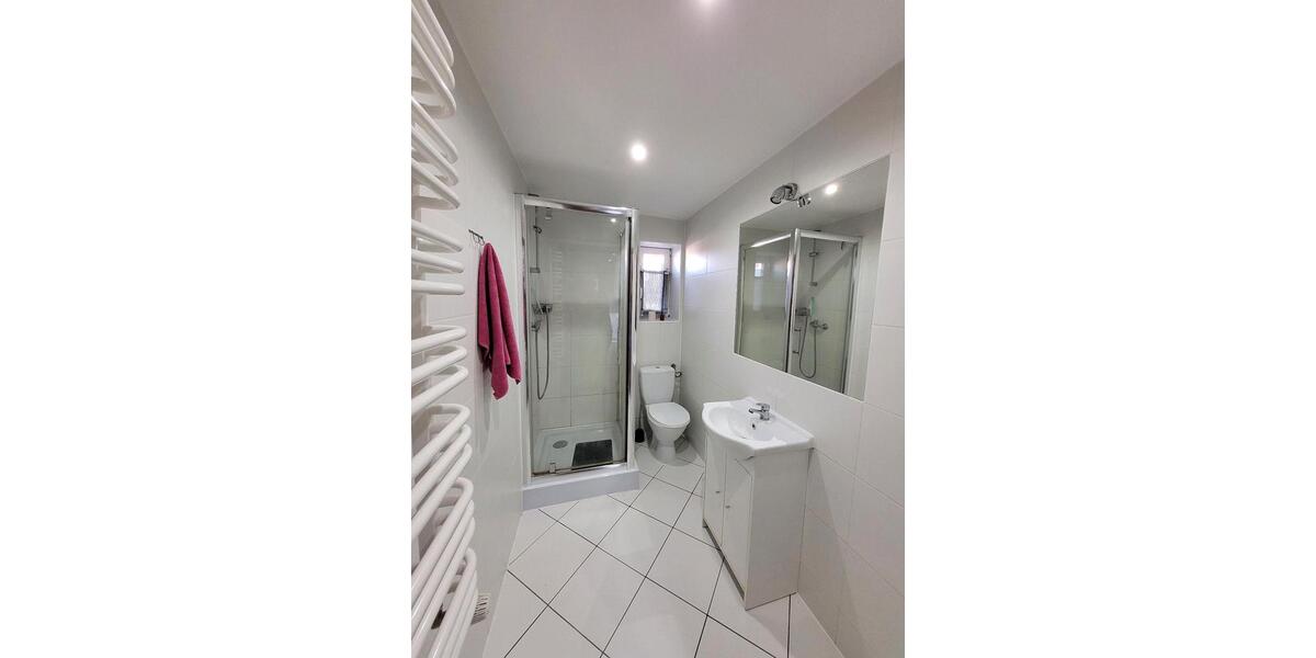 Wohnen auf Zeit Dingolfing - 1 Zimmer, 8 m&sup2;, 350&euro; | Angebot:26246227