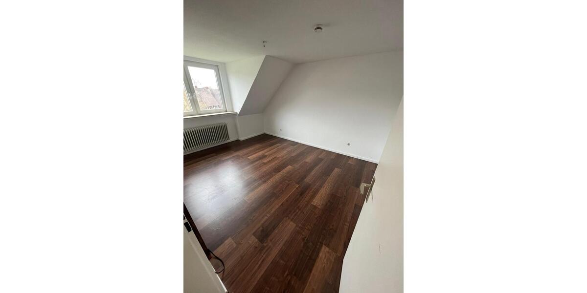 Wohnen auf Zeit Oldenburg Bloherfelde - 3 Zimmer, 22 m&sup2;, 123&euro; | Angebot:26292676
