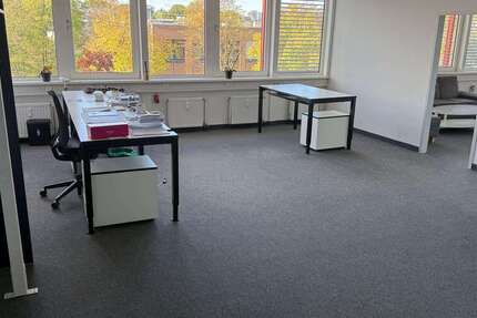 Büro in Düsseldorf - Garath 1.225,45 € 144.17 m² zimmer