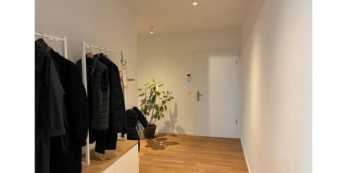 Neuwertige Vier-Zimmer-Wohnung mit Blick ins Grüne 4 zimmer