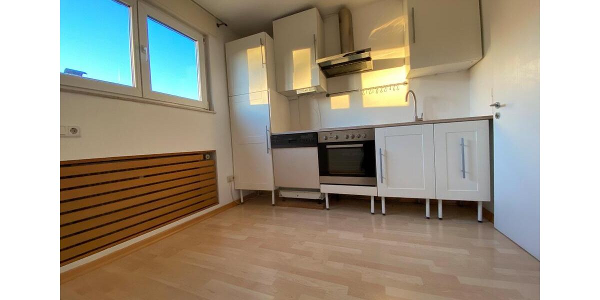 Etagenwohnung Offenbach am Main Bieber - 4 Zimmer, 100 m&sup2;, 1.375&euro; | Angebot:24838326