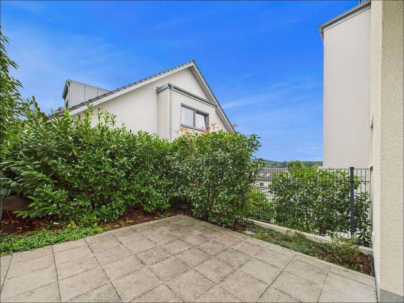 Ihr neues Zuhause in Haibach - moderne DHH mit sonniger Terrasse