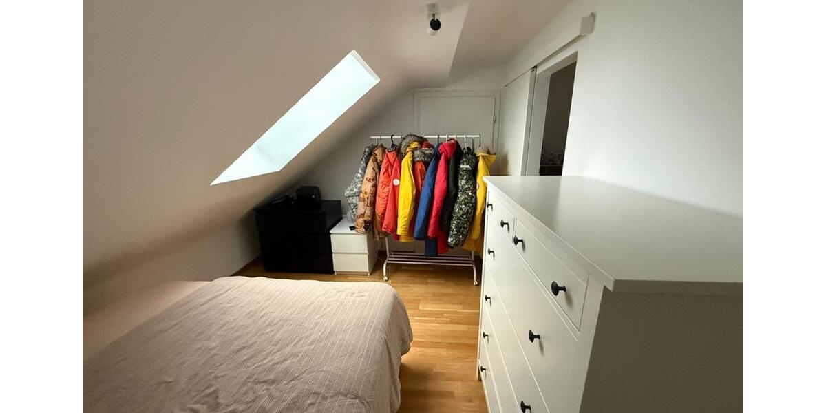 Dachgeschoßwohnung Mönchengladbach Nord - 2 Zimmer, 49 m&sup2;, 520&euro; | Angebot:24473985