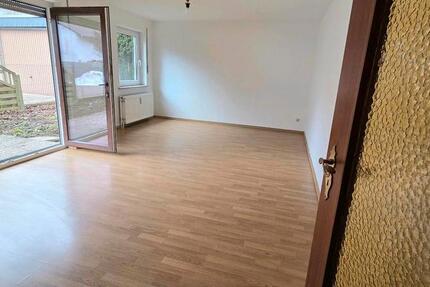 BAD PYRMONT: 2 ZKB mit Terasse 2 zimmer