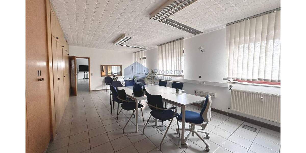 Gewerbeobjekt Garbsen Berenbostel - 3 Zimmer, 110 m&sup2;, 1.090&euro; | Angebot:25733815