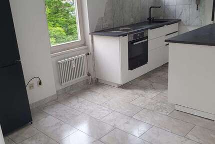 Wohnung Worms - 2 Zimmer, 76 m&sup2;, 1.000&euro; | Angebot:25337152