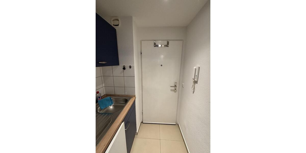 Etagenwohnung Weinstadt - 1 Zimmer, 25 m&sup2;, 740&euro; | Angebot:25053755
