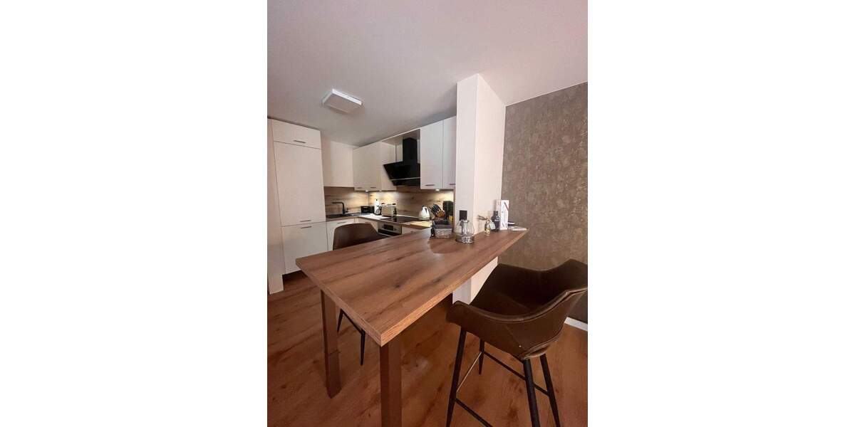 Etagenwohnung Hackenheim - 3 Zimmer, 84 m&sup2;, 1.000&euro; | Angebot:25741717