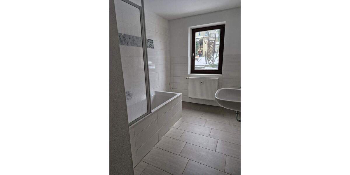 Etagenwohnung Nossen - 3 Zimmer, 66 m&sup2;, 360&euro; | Angebot:24775979