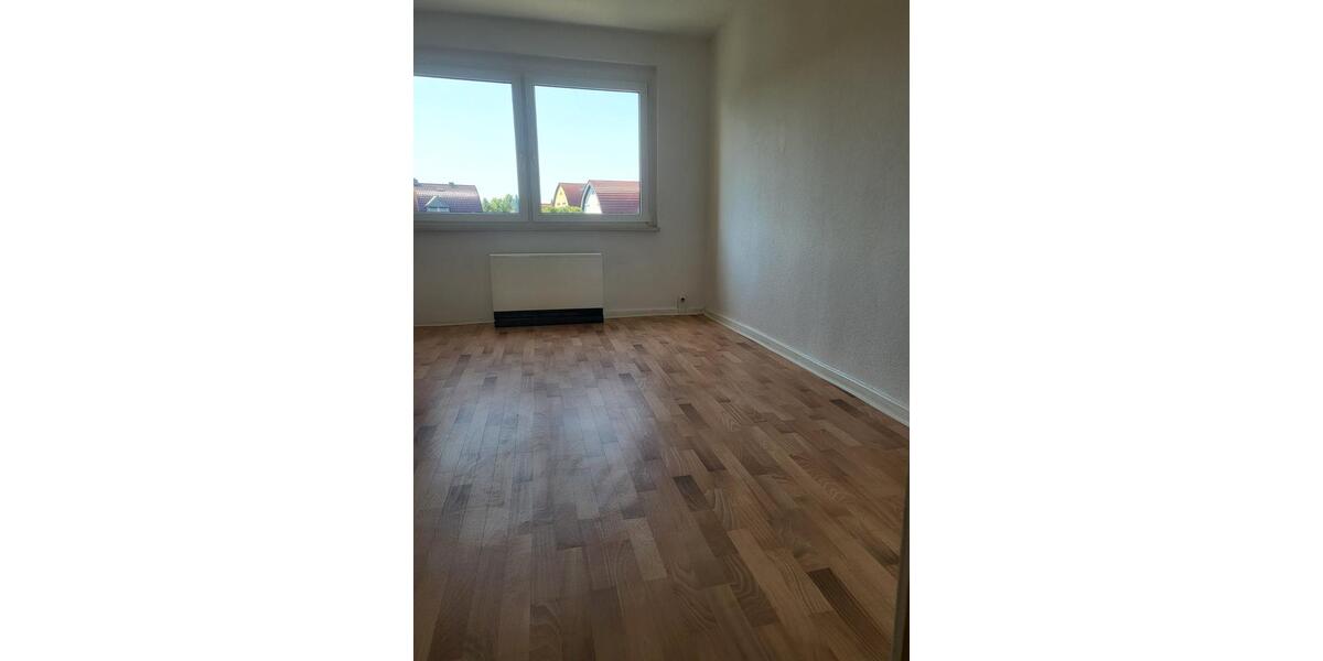Etagenwohnung Mansfeld - 3 Zimmer, 60 m&sup2;, 370&euro; | Angebot:25540625