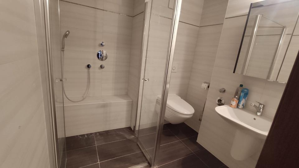 Etagenwohnung Nürnberg Gibitzenhof - 3 Zimmer, 102 m&sup2;, 1.300&euro; | Angebot:26582315