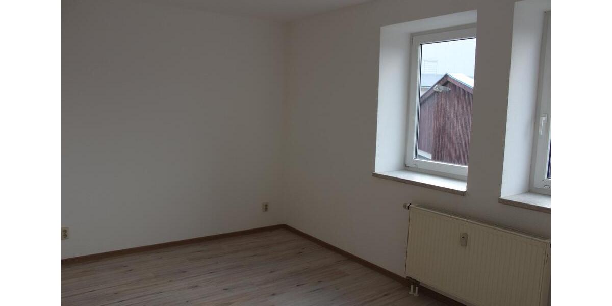 Etagenwohnung Pockau-Lengefeld Lengefeld - 3 Zimmer, 68 m&sup2;, 340&euro; | Angebot:24523678