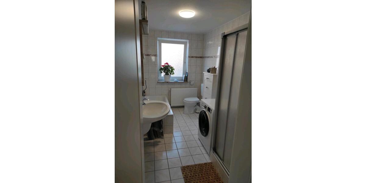 Erdgeschoßwohnung Rehm-Flehde-Bargen Bargen - 3 Zimmer, 90 m&sup2;, 560&euro; | Angebot:25635748