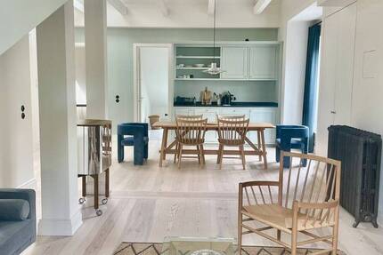 Komplett möblierte wunderschöne 3 Zimmerwohnung, W10.-04, Im DG, 110m² 3 zimmer