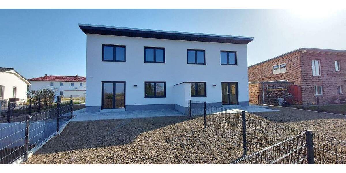 Etagenwohnung Stralsund Andershof - 5 Zimmer, 127 m&sup2;, 1.650&euro; | Angebot:24834494