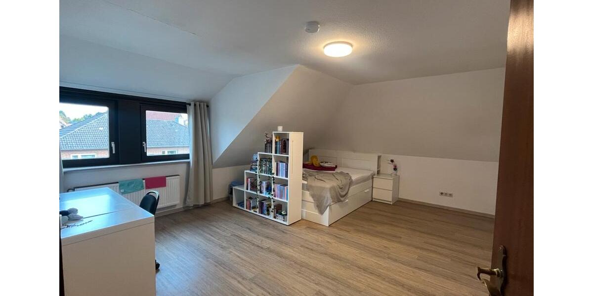 Etagenwohnung Vechta - 1 Zimmer, 24 m&sup2;, 350&euro; | Angebot:26255404