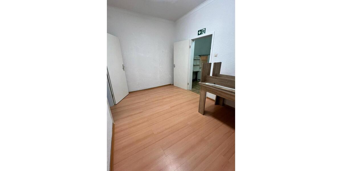 Gewerbeobjekt Baesweiler - 1.200&euro; | Angebot:24811761