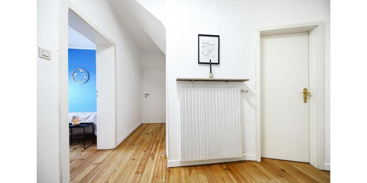 Dachgeschoßwohnung Saarbrücken West - 1 Zimmer, 48 m&sup2;, 790&euro; | Angebot:25942073