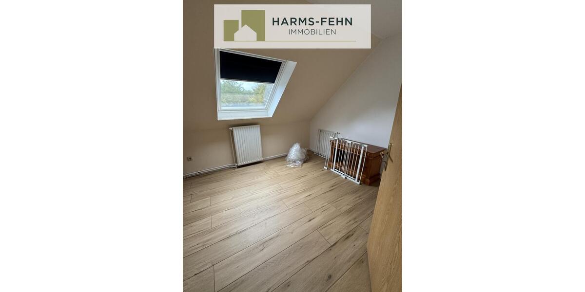 Dachgeschoßwohnung Westoverledingen - 3 Zimmer, 80 m&sup2;, 600&euro; | Angebot:24751317