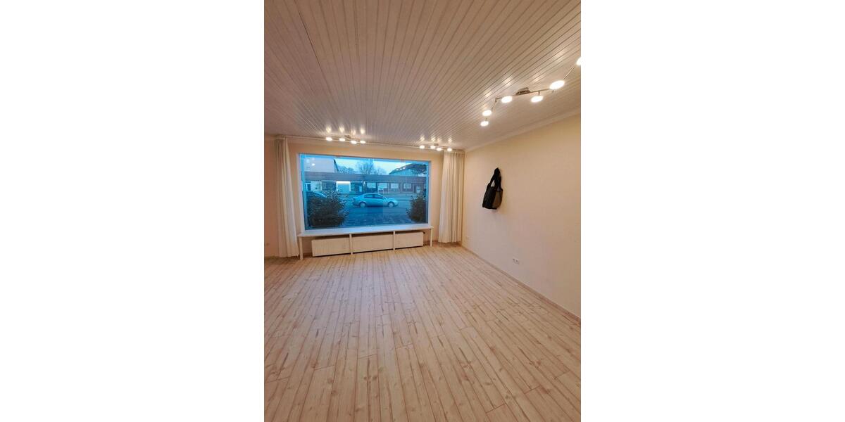 Gewerbeobjekt Lübeck Kücknitz - 740&euro; | Angebot:25324052