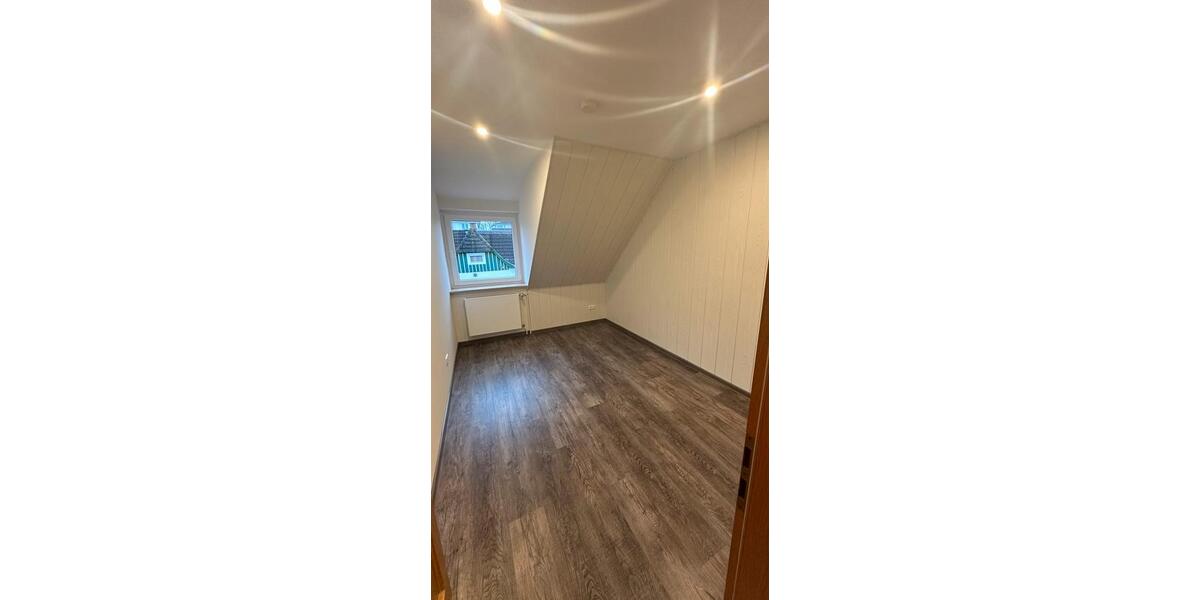 Dachgeschoßwohnung Heiligenhafen - 3 Zimmer, 90 m&sup2;, 1.470&euro; | Angebot:25017287