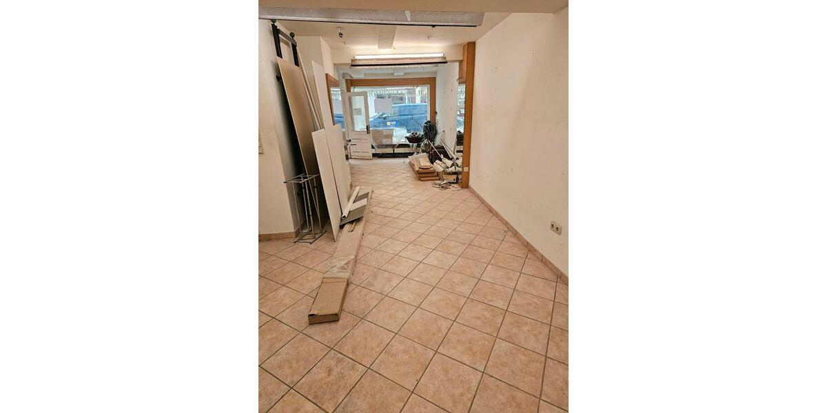Etagenwohnung Göttingen Oststadt - 2 Zimmer, 70 m&sup2;, 2.100&euro; | Angebot:25989964