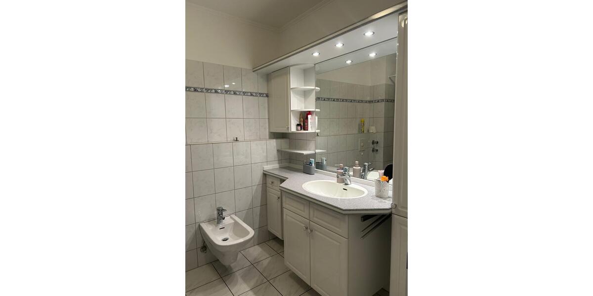 Hochparterre Münster Gievenbeck - 1 Zimmer, 13 m&sup2;, 363&euro; | Angebot:26444176