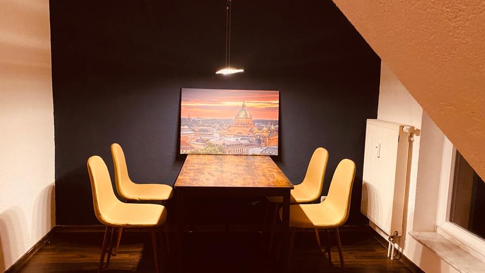 Dachgeschoßwohnung Markkleeberg - 3 Zimmer, 80 m&sup2;, 1.700&euro; | Angebot:26480551