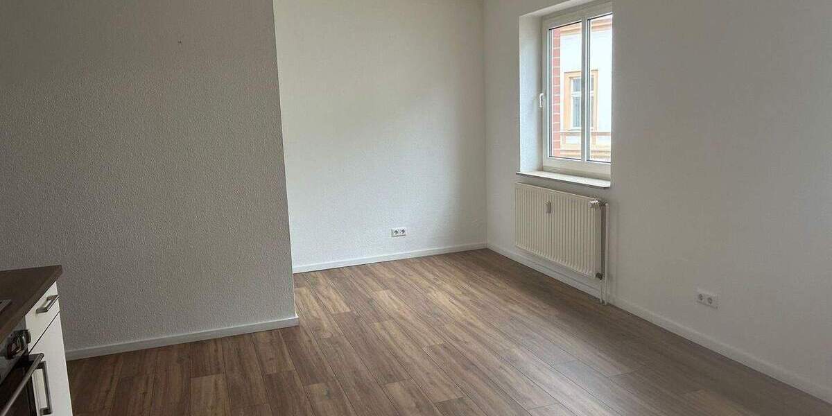 Etagenwohnung Merseburg Neumarkt (Vorstadt) - 2 Zimmer, 43 m&sup2;, 375&euro; | Angebot:25909925