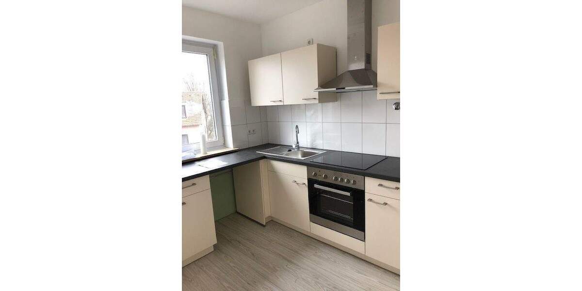 Etagenwohnung Coburg - 2 Zimmer, 63 m&sup2;, 580&euro; | Angebot:26671881