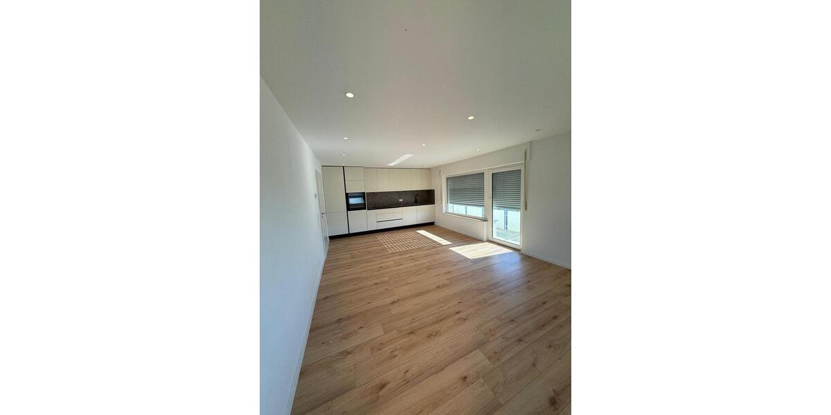 Etagenwohnung Wutöschingen - 4 Zimmer, 100 m&sup2;, 1.190&euro; | Angebot:25636807