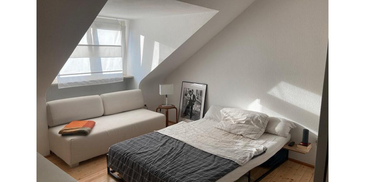 Wohnen auf Zeit Köln - 3 Zimmer, 90 m&sup2;, 825&euro; | Angebot:26230473