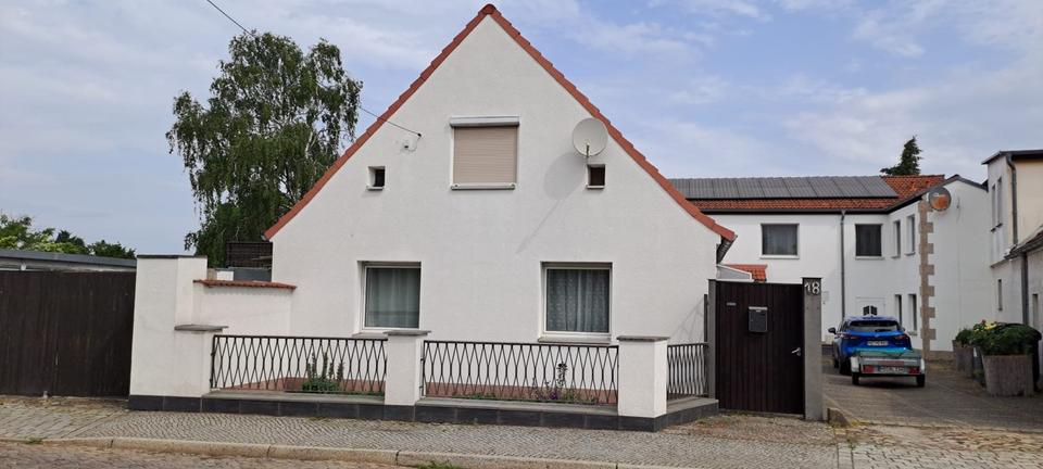 Wohnen auf Zeit Magdeburg Barleber See - 2 Zimmer, 96 m&sup2;, 475&euro; | Angebot:24678148