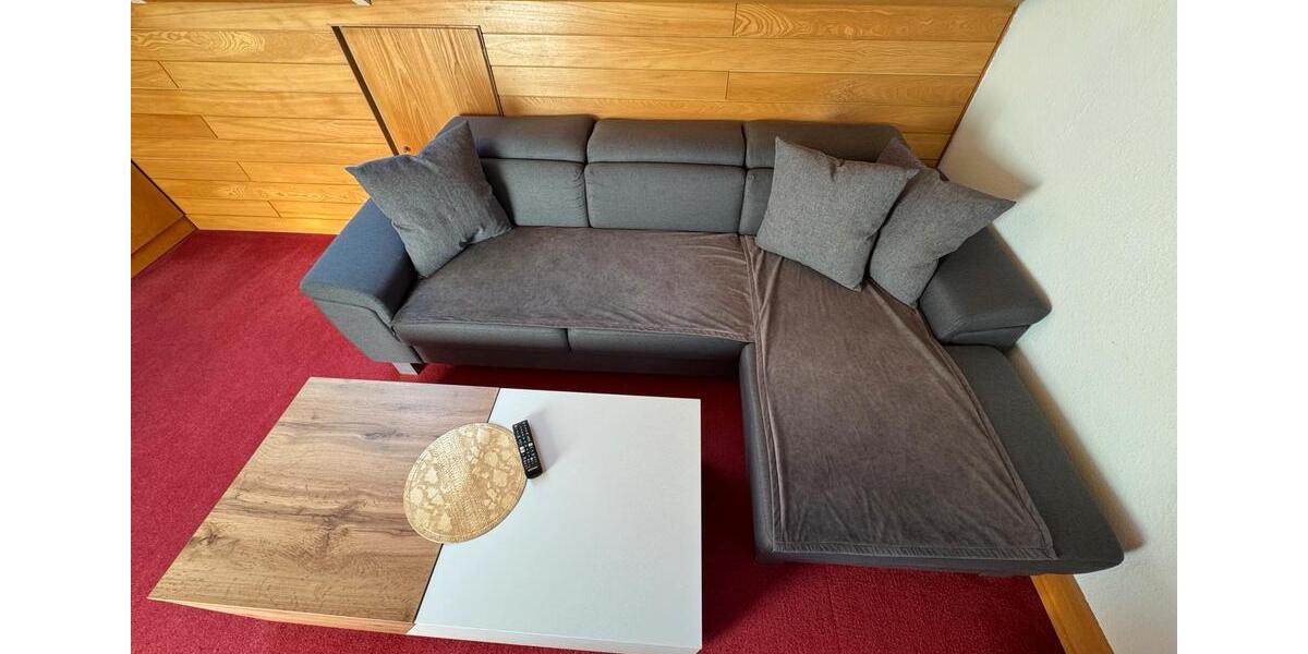 Dachgeschoßwohnung Öhringen - 2 Zimmer, 32 m&sup2;, 600&euro; | Angebot:24855429