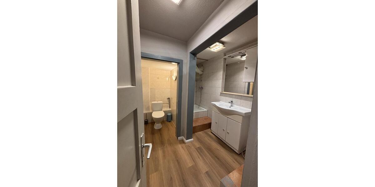 Moderne 3-Zimmer-Maisonette zur Miete im separaten Hinterhaus – K 3 zimmer