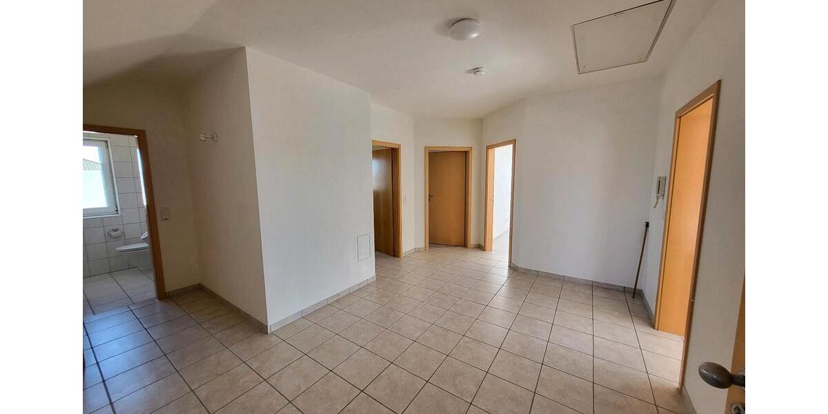 Etagenwohnung Polch - 2 Zimmer, 100 m&sup2;, 700&euro; | Angebot:26374356
