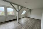 Dachgeschoßwohnung Oschersleben (Bode) - 3 Zimmer, 66 m&sup2;, 330&euro; | Angebot:23785526
