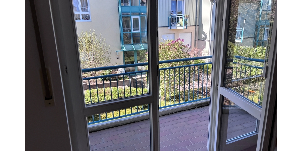 Bühlau: 2-Zimmer-Wohnung mit Balkon und TG-Stellplatz - Etagenwohnung Dresden Bühlau/Weißer Hirsch | Angebot:26392080